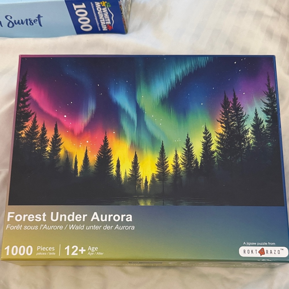 Forest Under Aurora Jigsaw Puzzle - 1000 Pieces